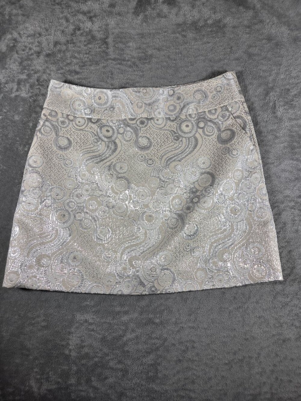 Banana Republic Cream Silver Metallic Jacquard Swirl Mini Skirt Size 8 Fall 2011